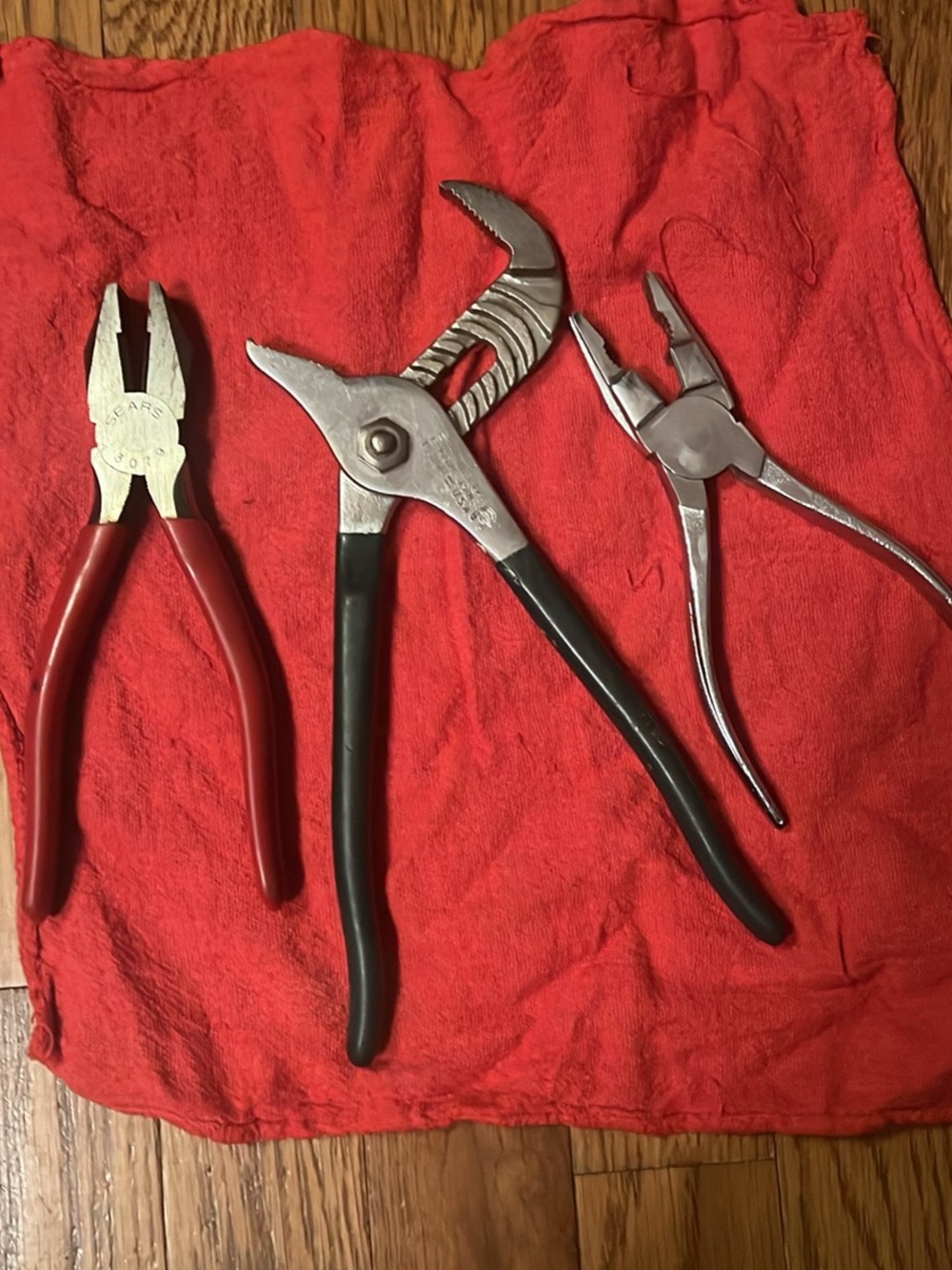 Pliers